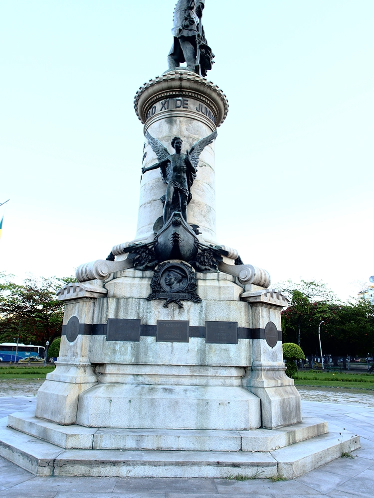 Admiral Barroso Monument